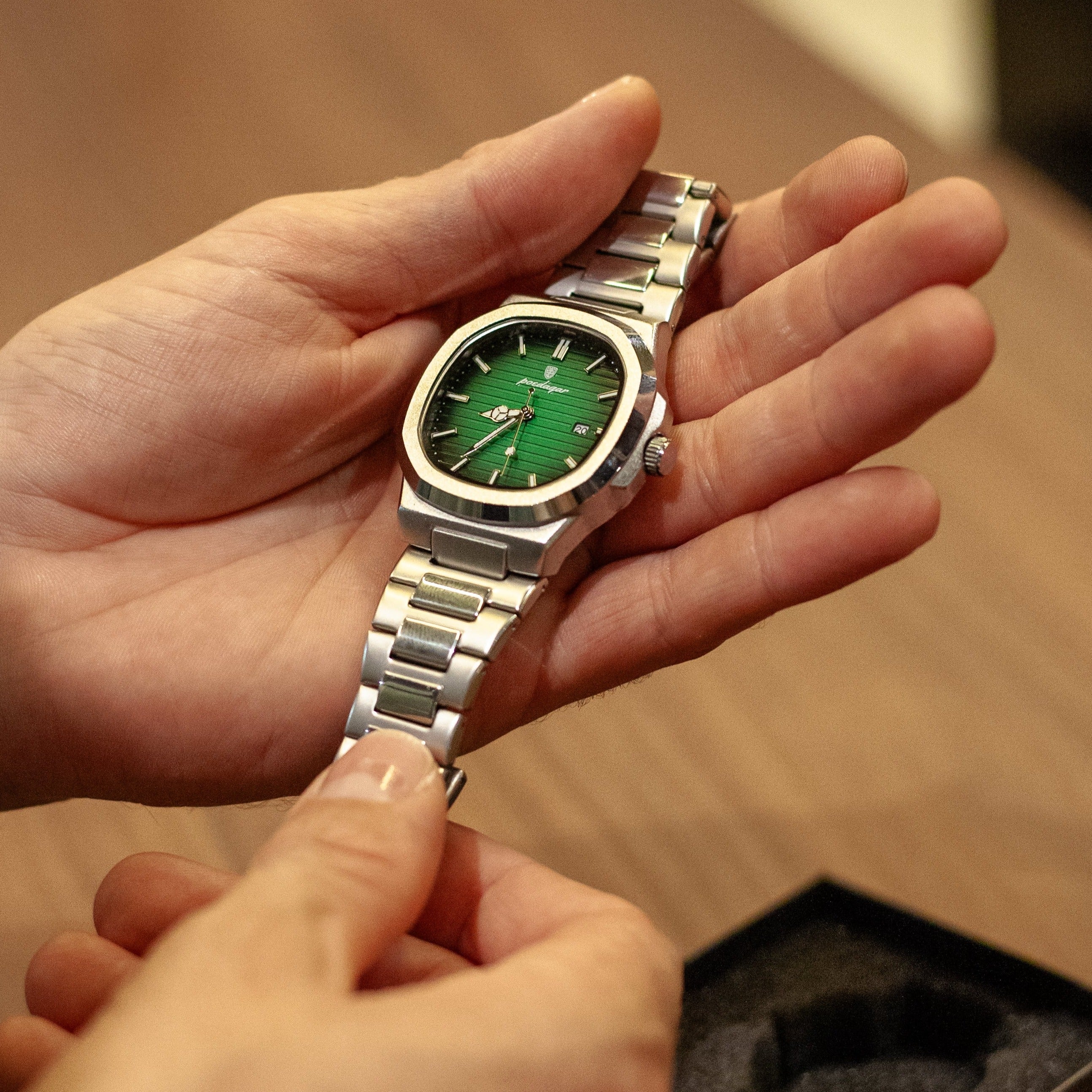 Venice Men's 40mm Classic Steel Watch – view 5