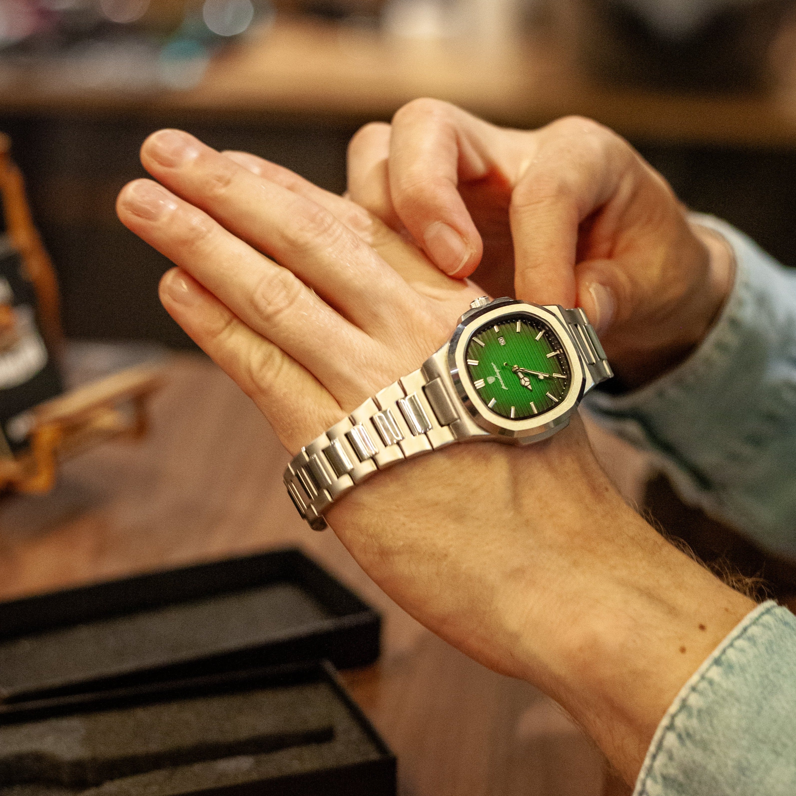 Venice Men's 40mm Classic Steel Watch – view 6
