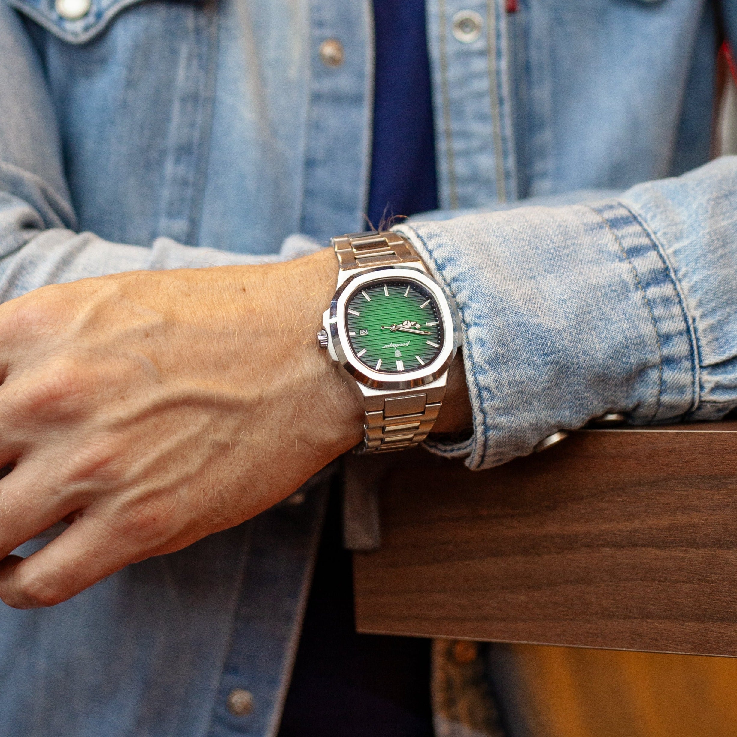 Venice Men's 40mm Classic Steel Watch – view 7
